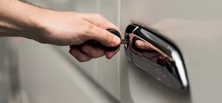 Why Choose Our Auto Locksmith Team in Eastmont, WA?