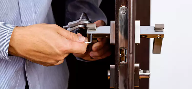 Commercial Door Lock Repair Eastmont
