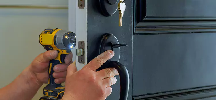 Commercial Door Lock Installation Eastmont