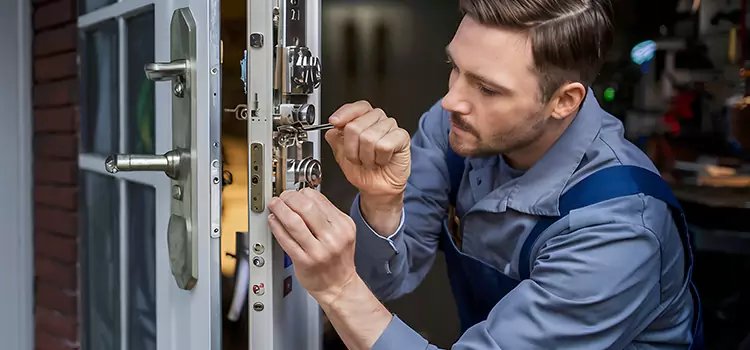 Residential Lock Installation Eastmont