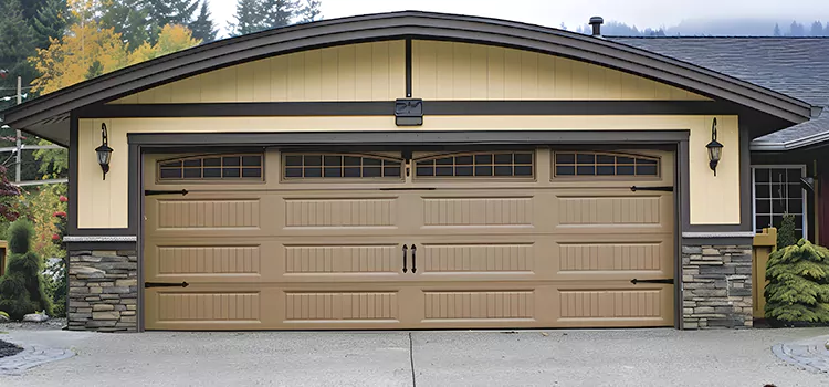 Residential Vinyl Roll Up Doors Eastmont