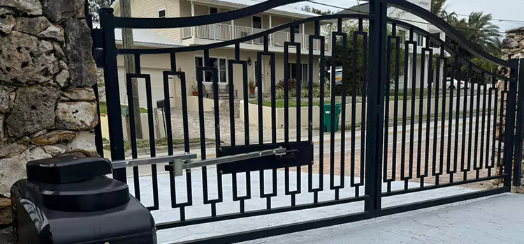 Swing Gate Opener with Keypad Eastmont